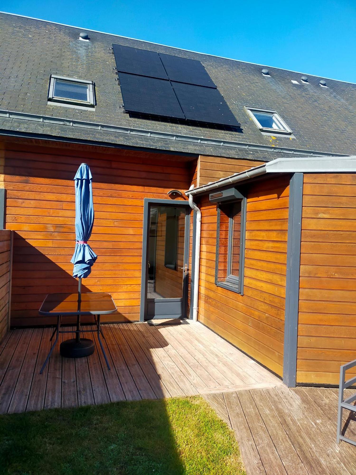 Maison Avec Terrasses A 300M De La Mer Juno Beach Bernières-sur-Mer Exteriér fotografie